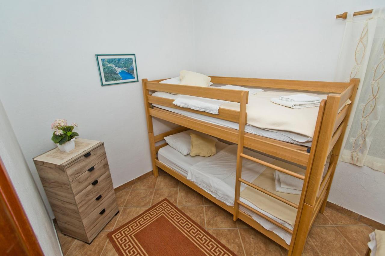 Mateljan Apartment Zastrazisce